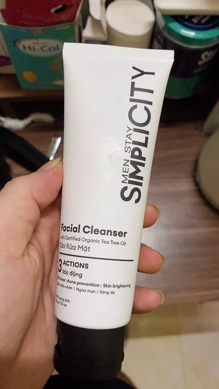 sữa rửa mặt men stay slimplicity facial cleanser có tốt không